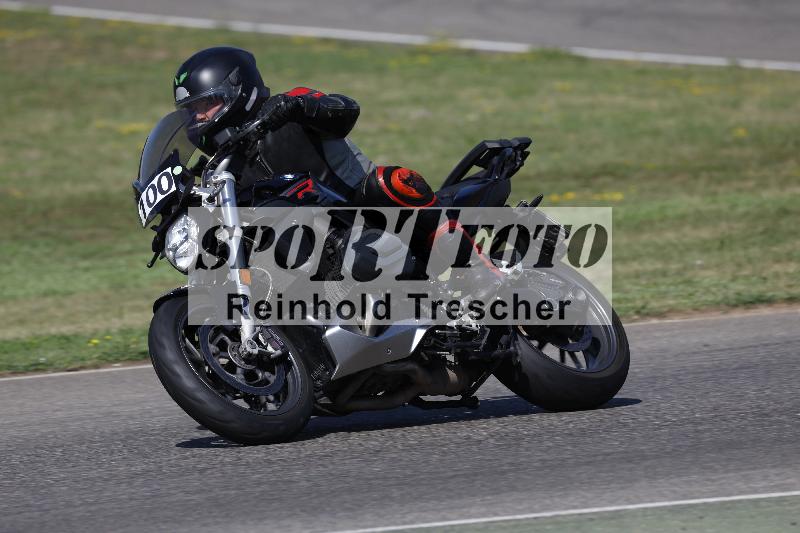 /25 17.07.2026  Cornu Master School ADR/gruen-vert/100